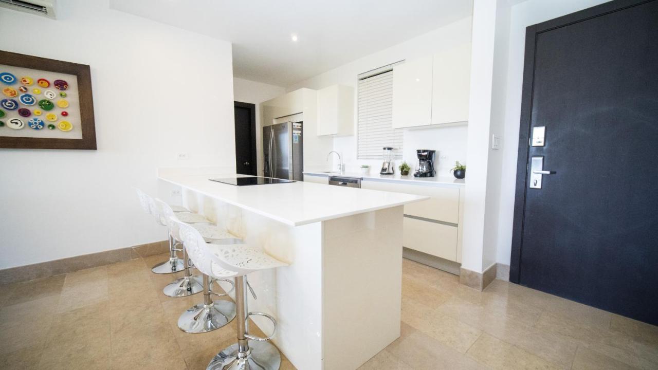 Roble Sabana 105 Luxury Apartment - Reserva Conchal Плайя Кончал Екстериор снимка