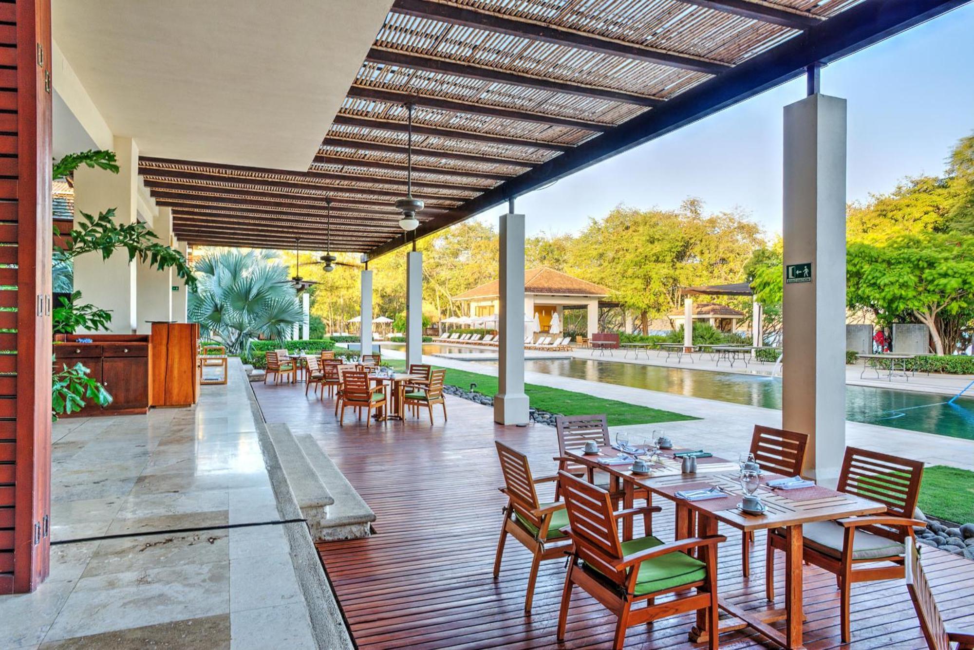 Roble Sabana 105 Luxury Apartment - Reserva Conchal Плайя Кончал Екстериор снимка